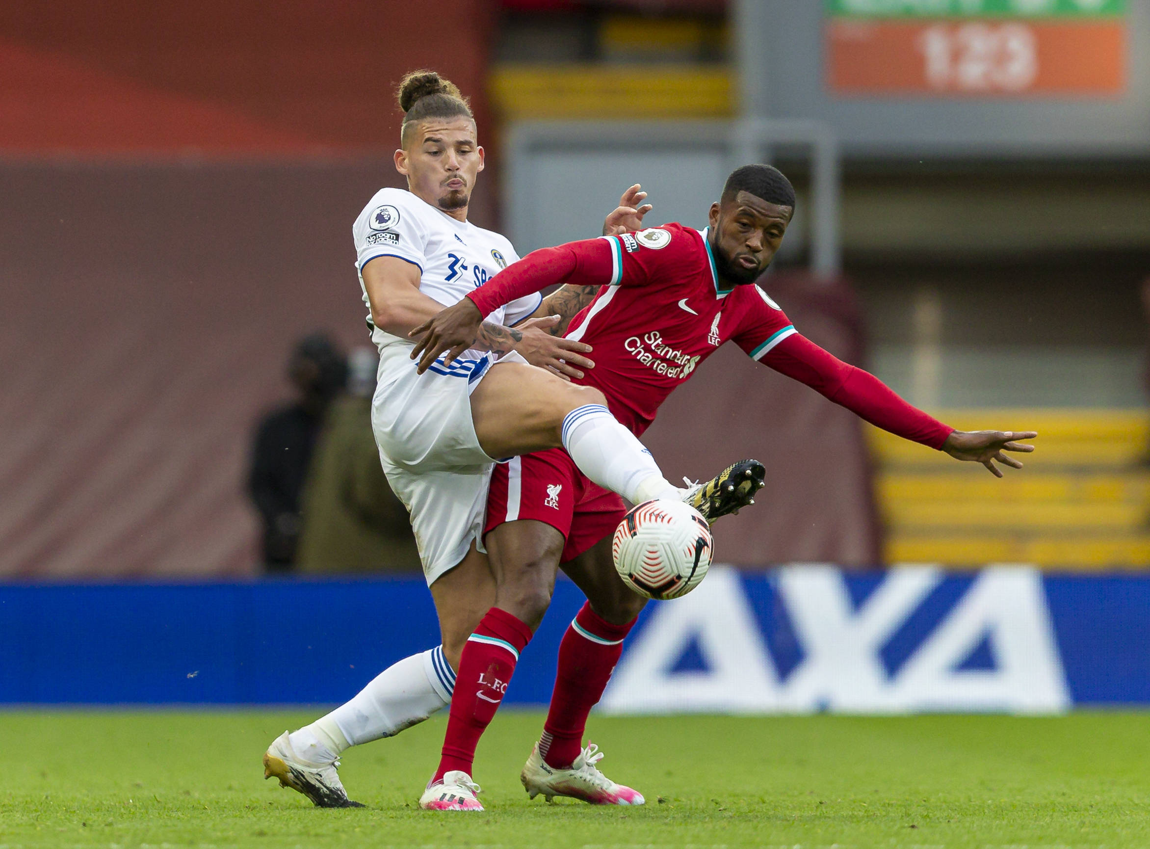 中午强光的 中午强光的